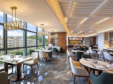 Mercure Shenzhen Pinghu