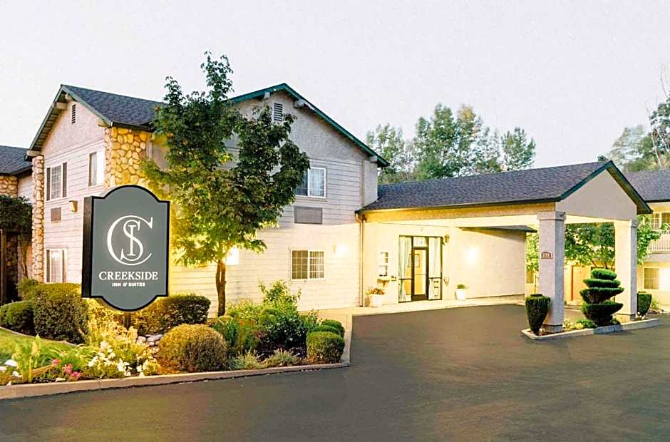 Creekside Inn & Suites