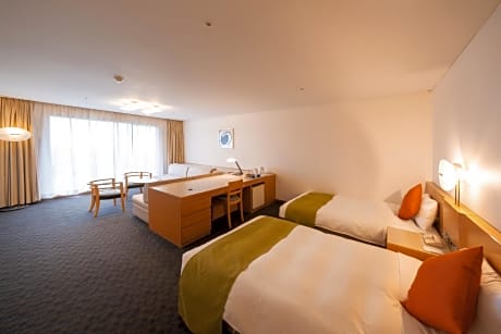 Sunset Western Style Room for 4 People - Non-Smoking