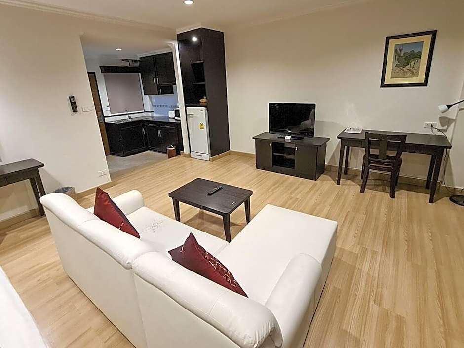 Grand Garden Hotel & Residence