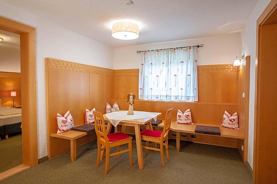 Haus Leithner - Suiten & Apartments