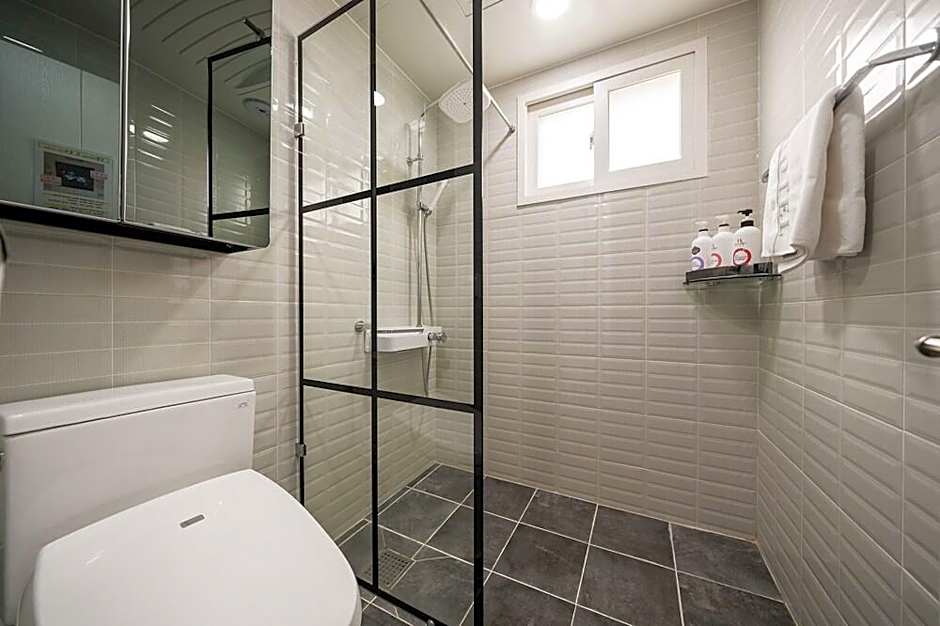 Restia Hotel Suwon Station Branch