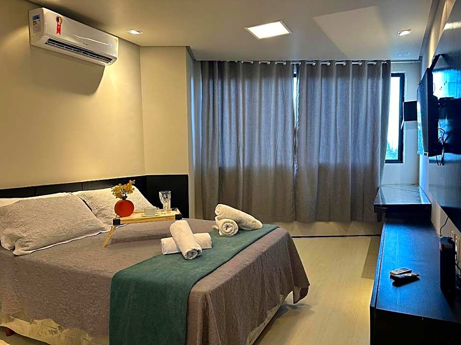 (216) Clean Beach - Near The Beach