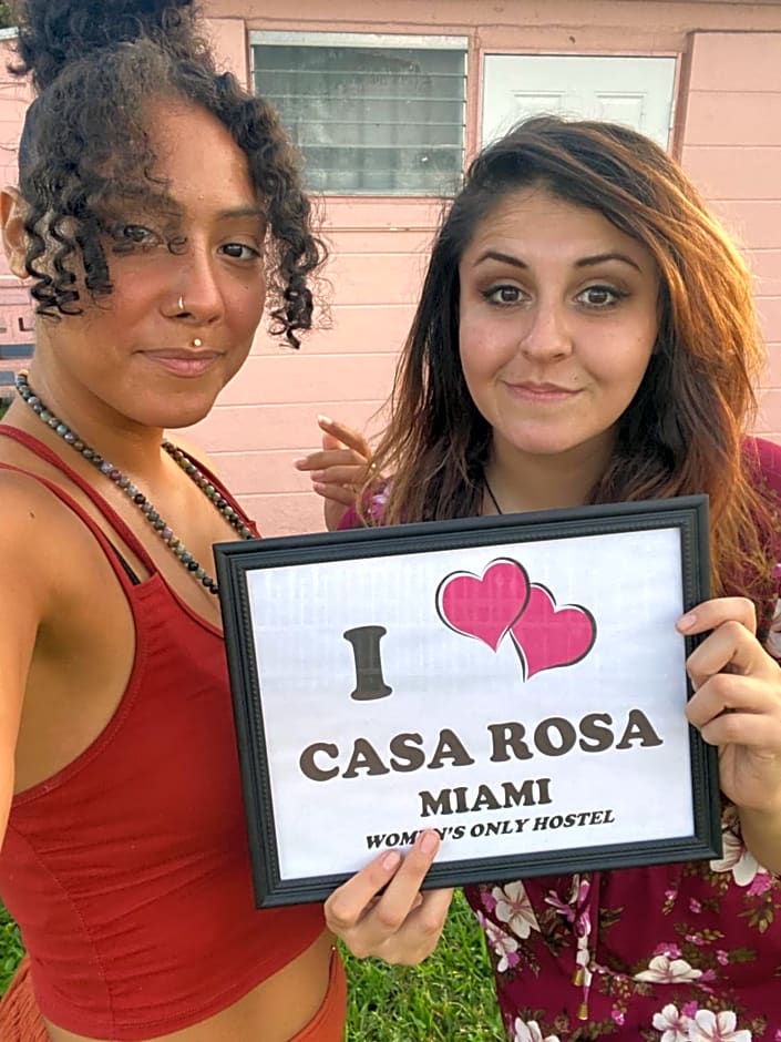 Casa Rosa All Women's Hostel