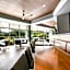 DoubleTree Suites By Hilton Raleigh-Durham