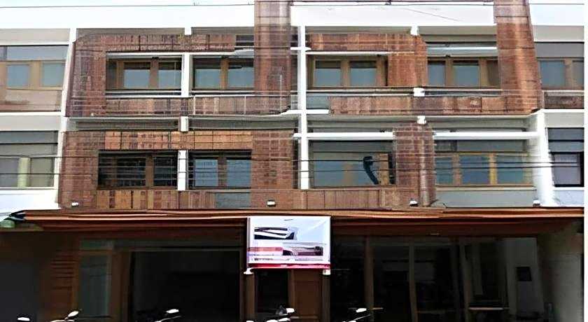 Sukkasem Hotel