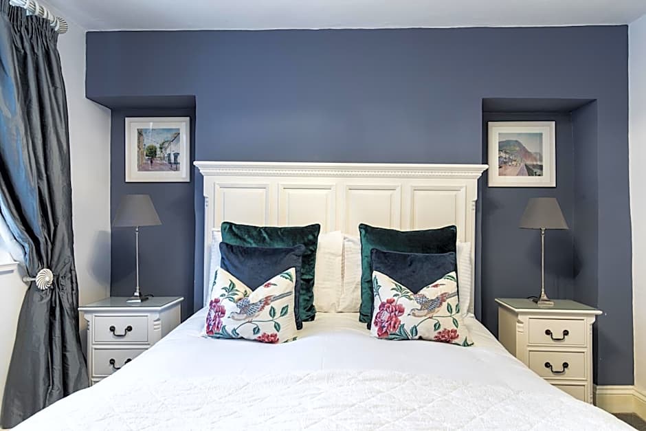 The Mount Pleasant Hotel