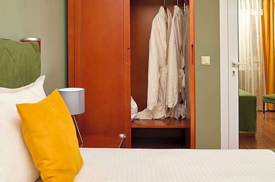 Art Green Boutique Hotel