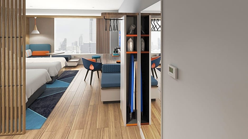 Holiday Inn Express Dalian Golden Pebble Beach By IHG