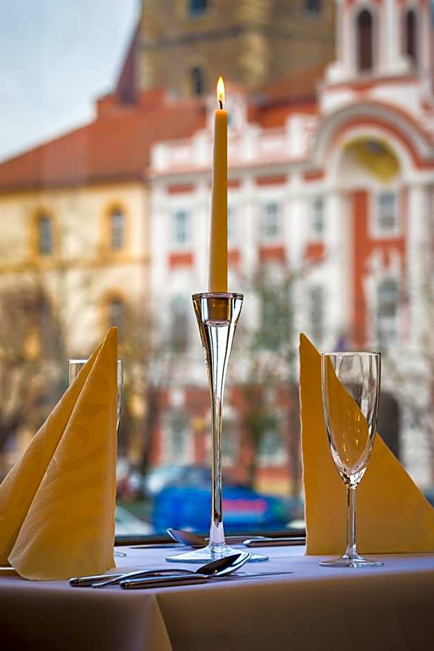 Hotel Grand