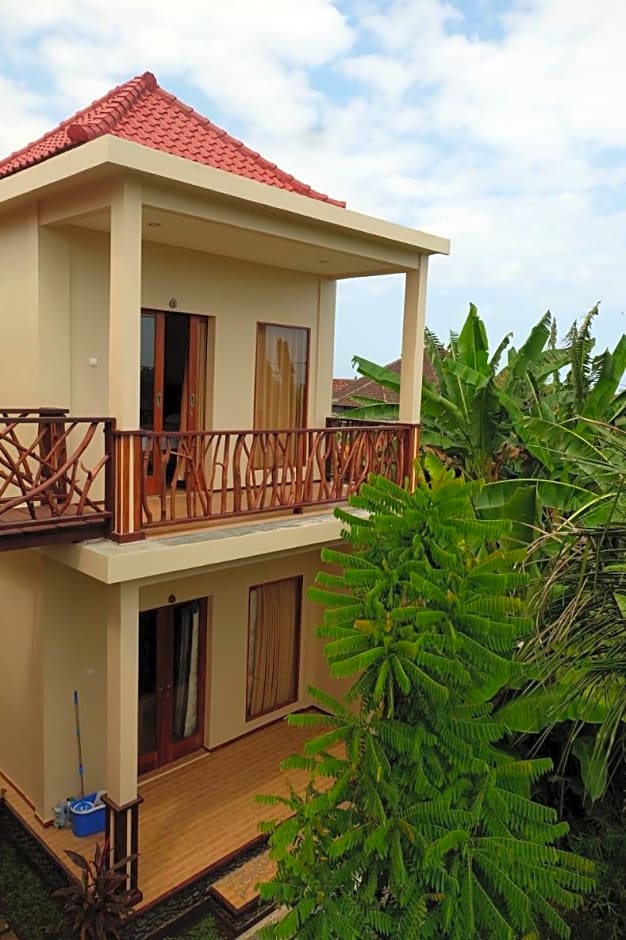 Kelapa Surf Villa