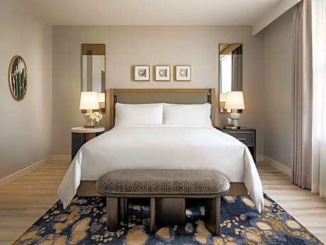 Fairmont King Room with Bay View