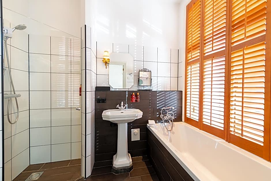 Grand Boutique Hotel-Restaurant Huis Vermeer