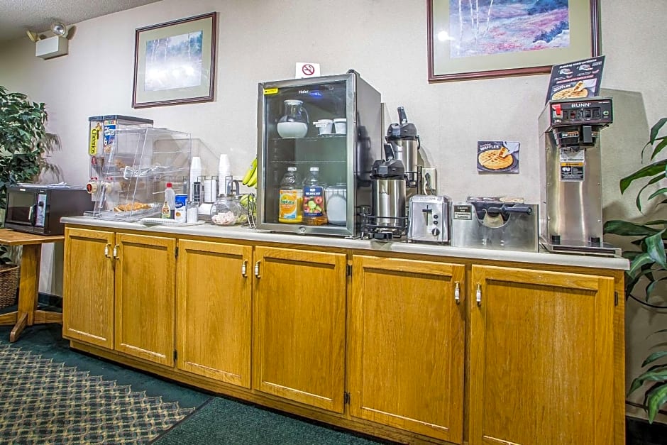 Rodeway Inn Bedford