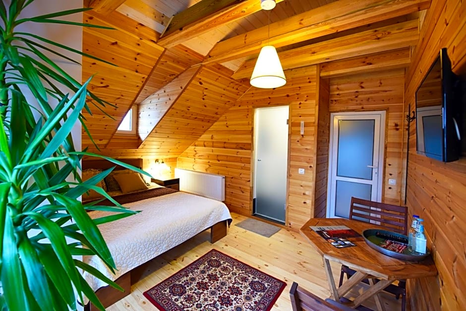 Žuvienės Pašiūrė