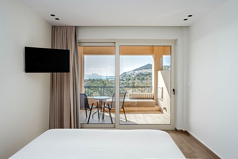 Paralos The Maxine Adults Only