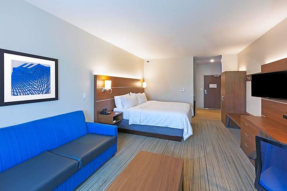 Holiday Inn Express & Suites - Lenexa - Overland Park Area By IHG