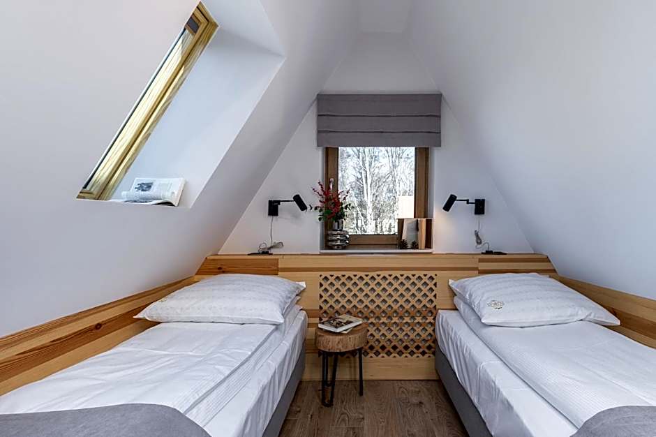Villa 7 Apartments