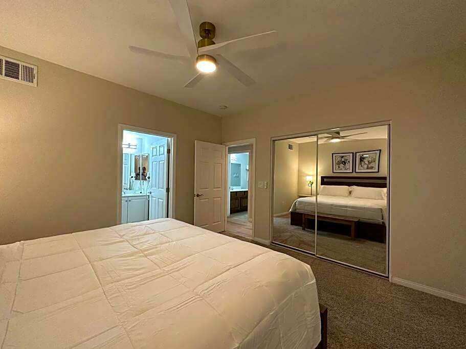 Mesquite Retreat 2 Bd Condo by Cool Properties LLC