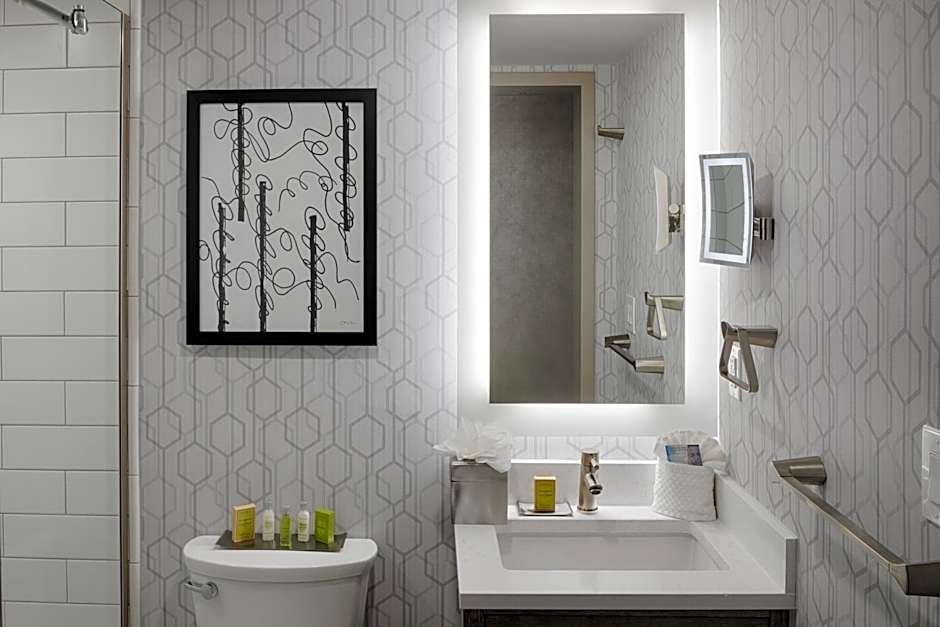 The Kingsley Bloomfield Hills - a DoubleTree by Hilton