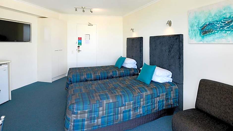 Atlantic Tower Motor Inn