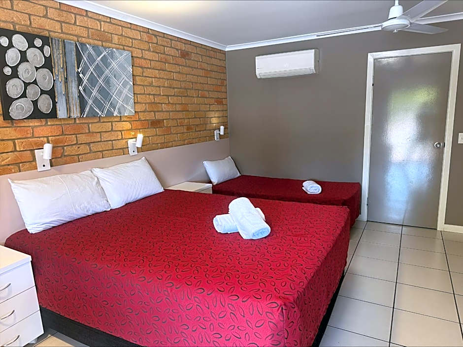 Emerald Highlands Motel