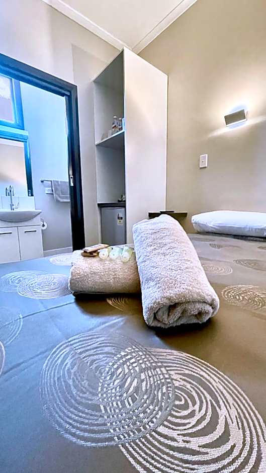 Broken Hill Tourist Lodge