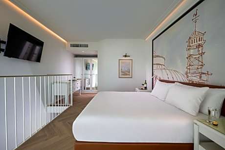 Boutique Duplex Suite