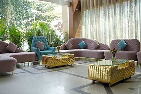Srinivas Saffron Hotel