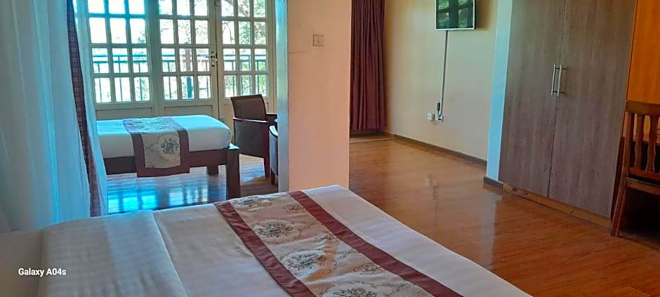 Esikar Gardens Hotel