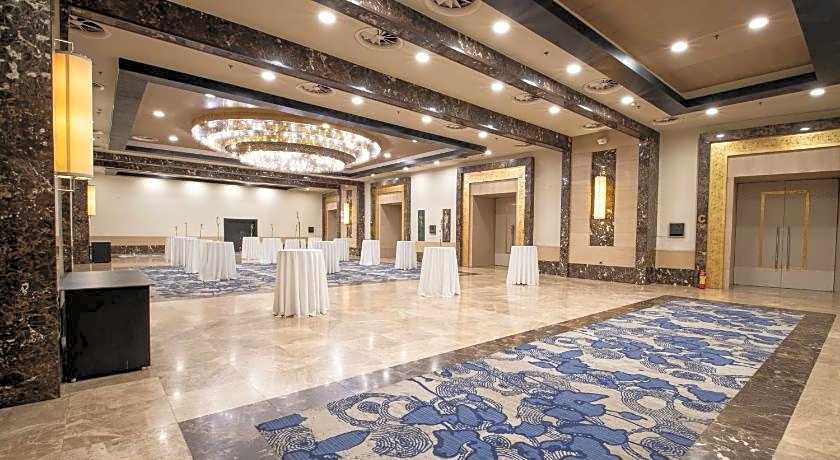 Dedeman Konya Hotel Convention Center