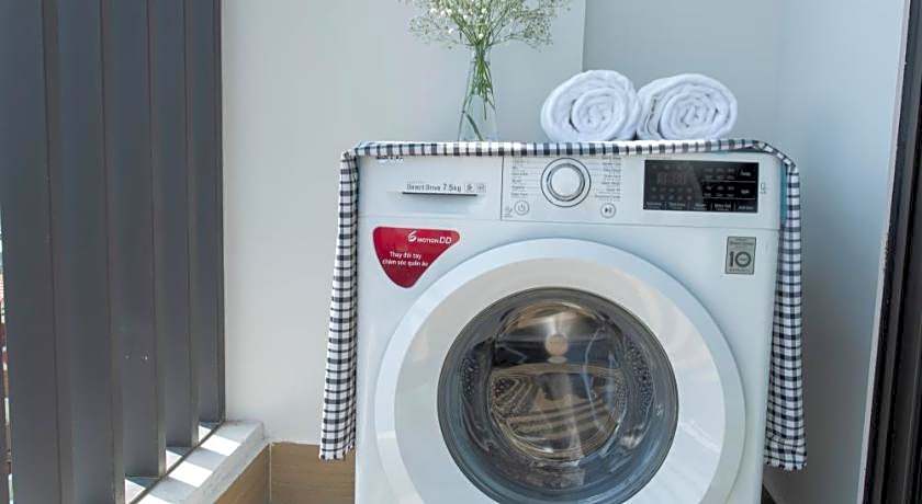 Zen Riverside Hotel n Residences