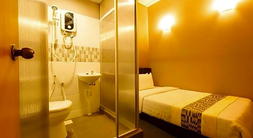 RAINFOREST Budget Stay