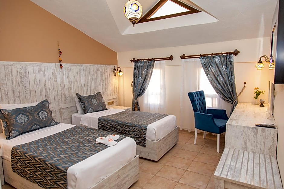 Portakal Hotel