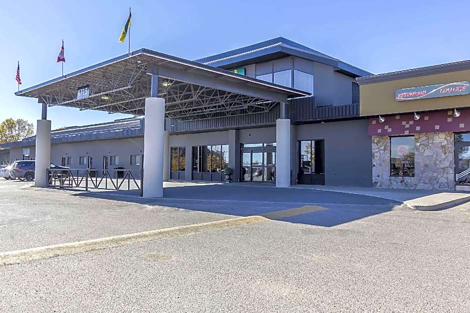 Quality Inn & Suites Saskatoon