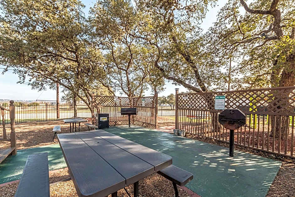 Quality Inn & Suites Seaworld North