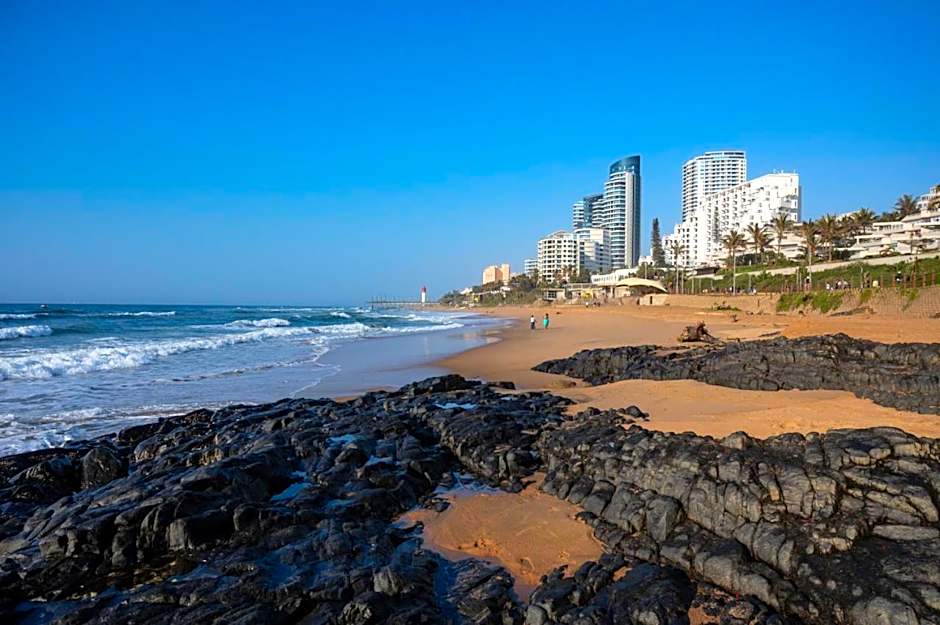 Luxury Bellagio 203 One Bed with Inverter