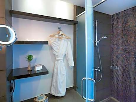 Superior King Room with Sea View