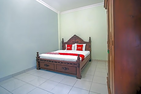 OYO 1804 Guest House Oema'h Opa