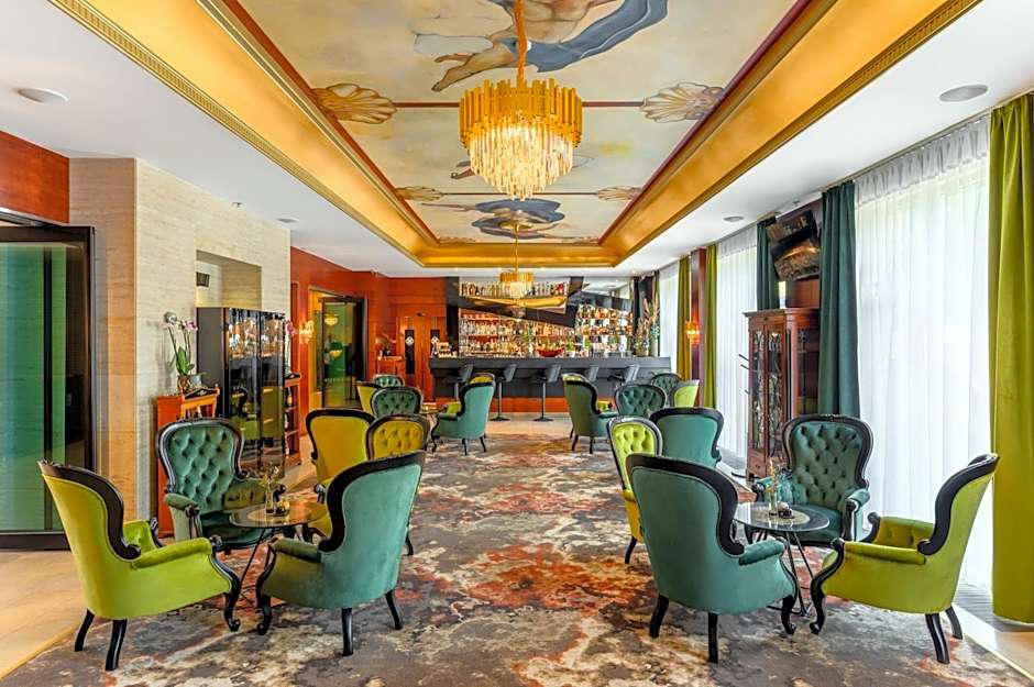 Hotel Divinus