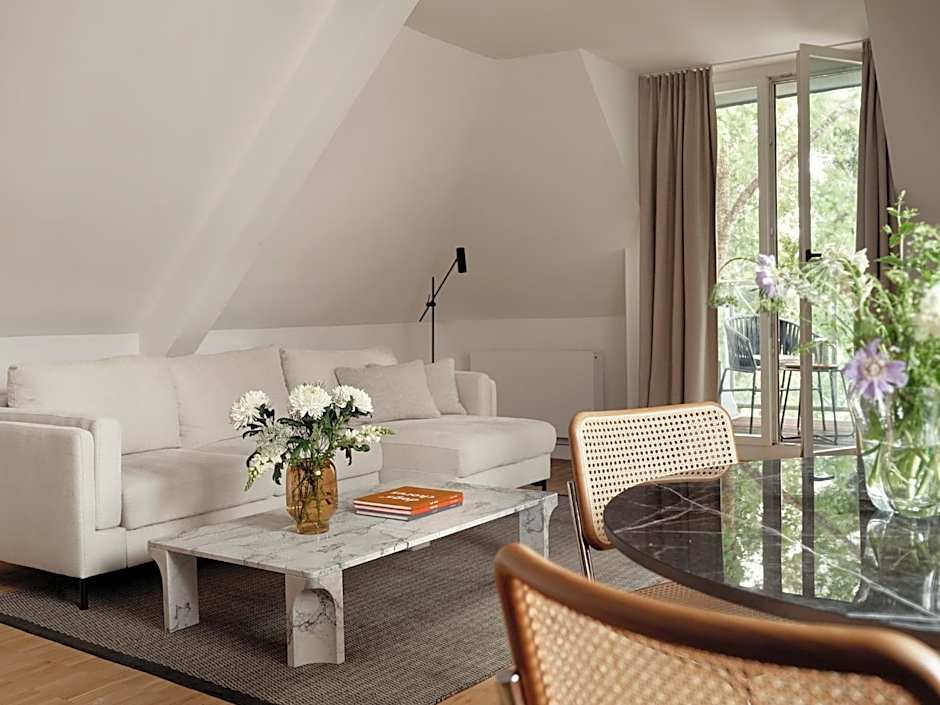 Bob W Munich Schwabing