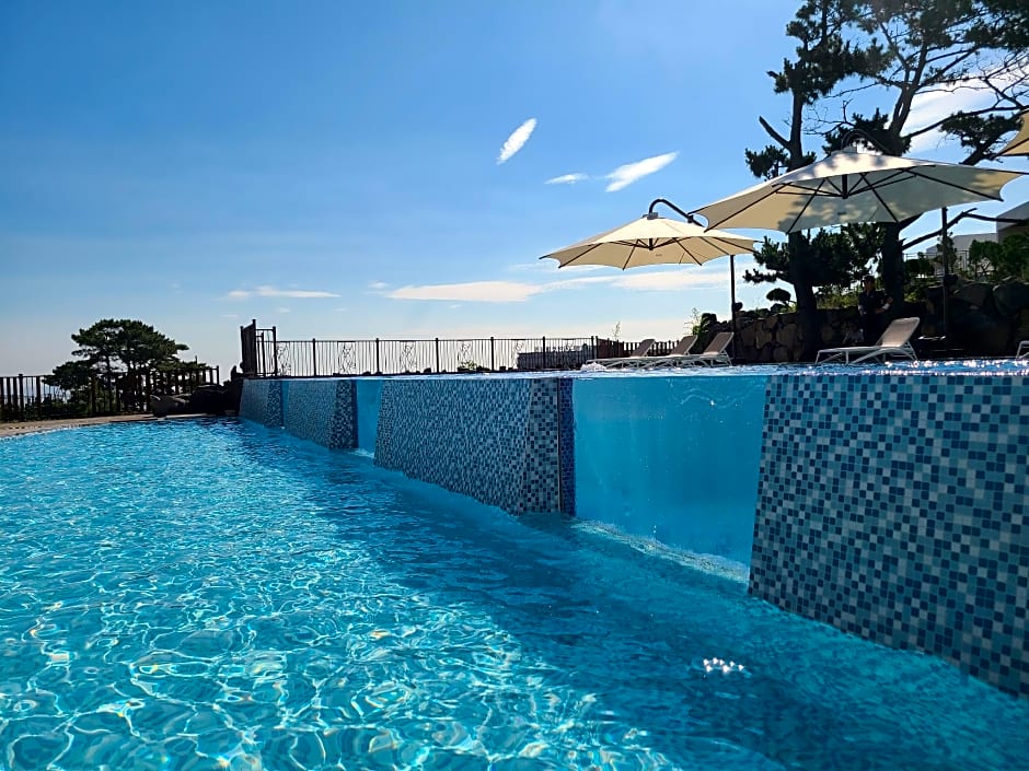 Tops10 Villa De Aewol