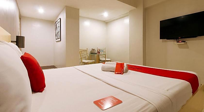 RedDoorz @ Samat Mandaluyong