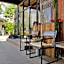 Papa's Home And Rabbit Café