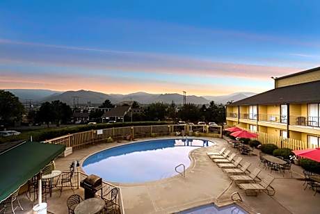 SureStay Hotel Wenatchee