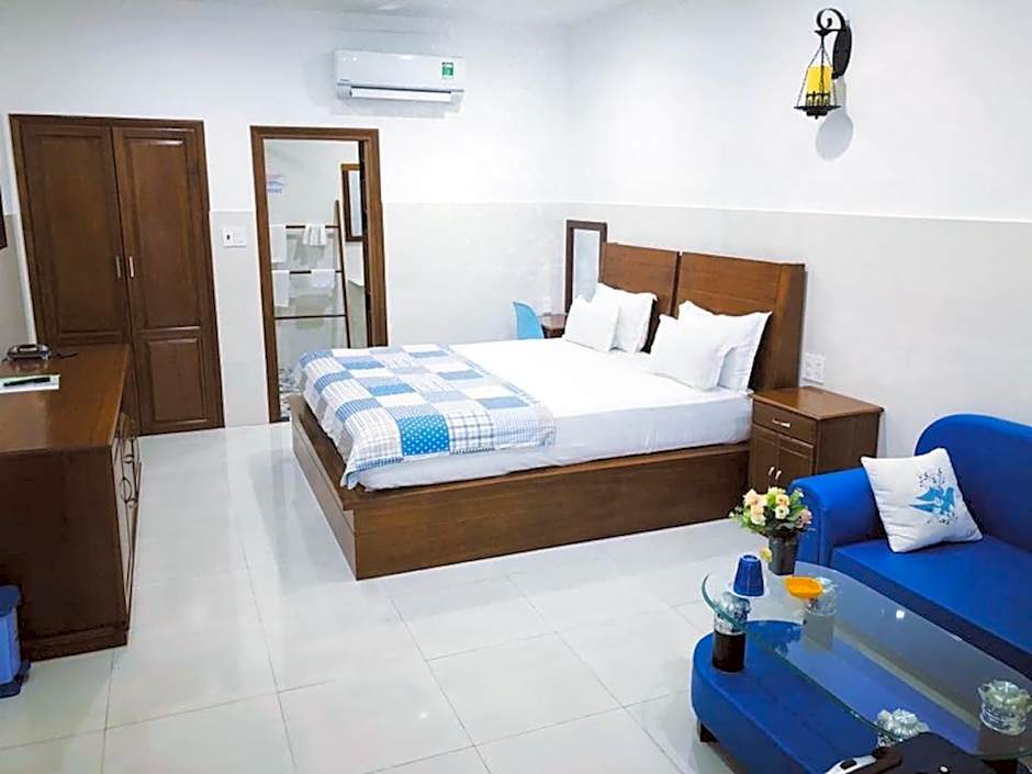 Photo 1 of 4 of Double Room