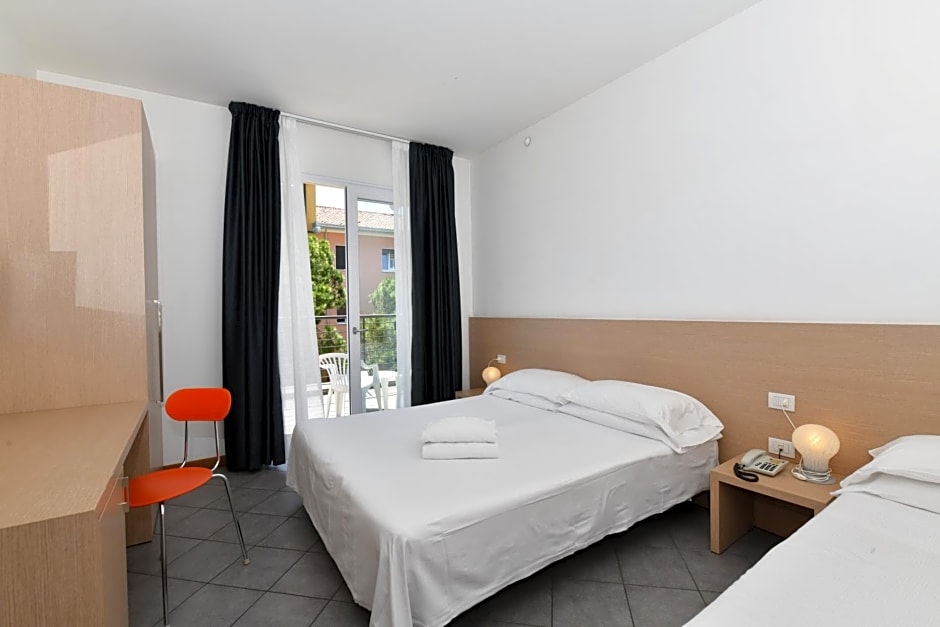 Hotel Eden