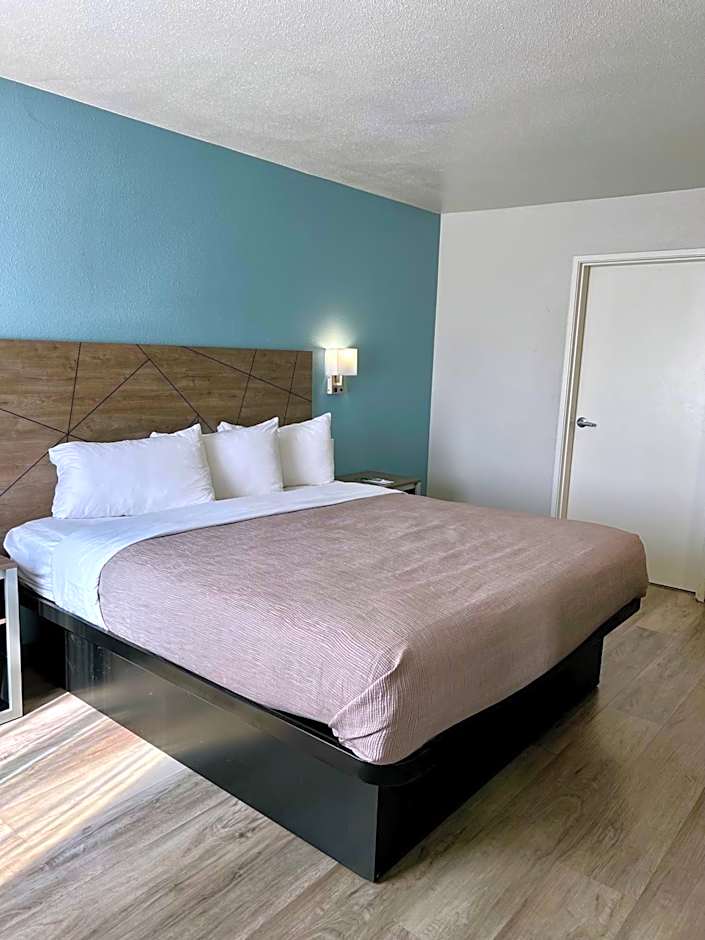 Quality Inn Tracy I-205