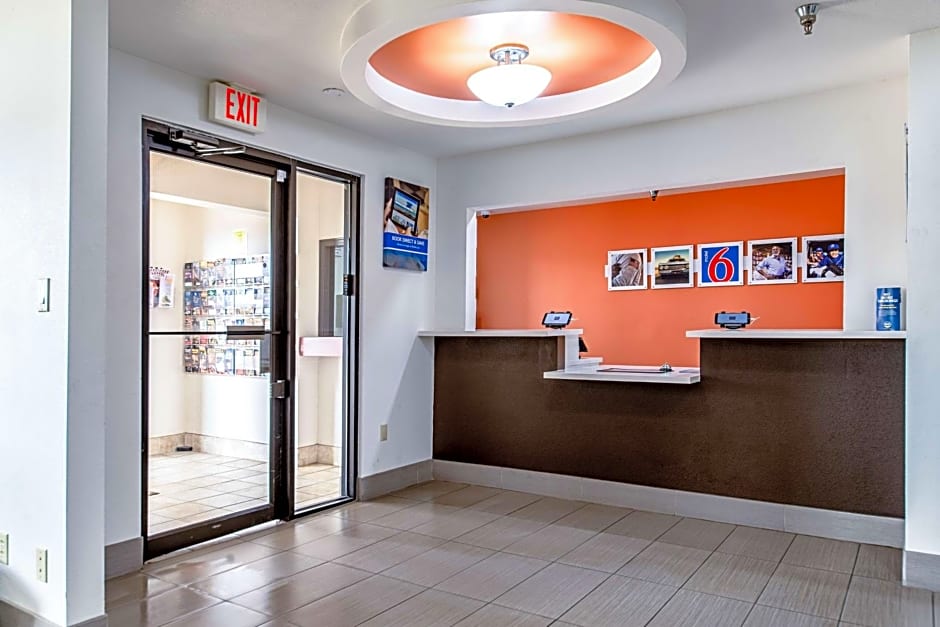 Motel 6-Lebanon, IN