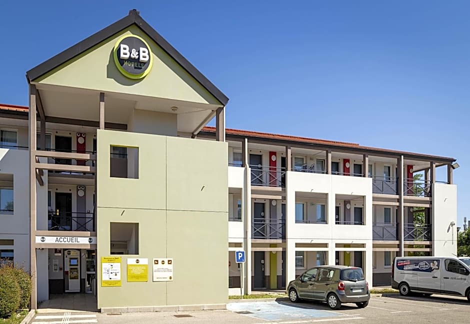 B&B HOTEL Avignon 1